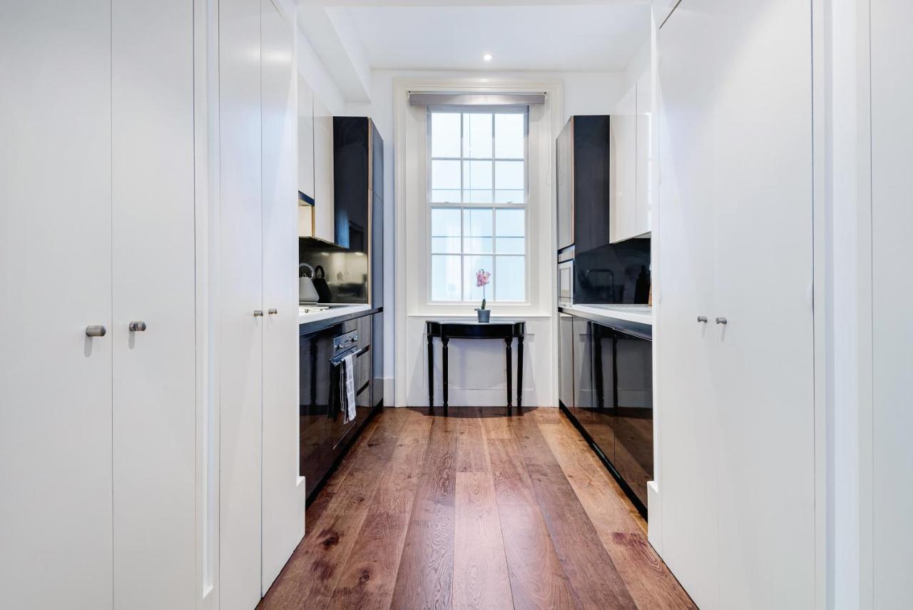 Modern Mayfair Apartments ลอนดอน ภายนอก รูปภาพ