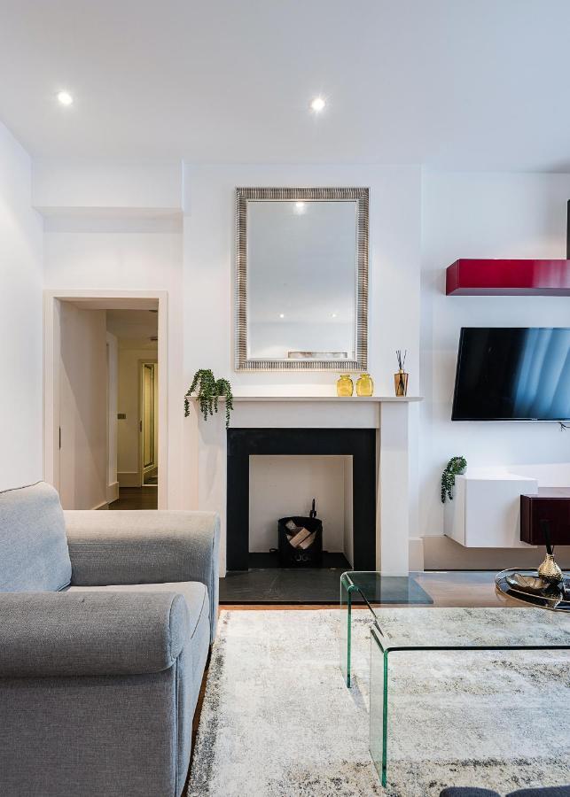 Modern Mayfair Apartments ลอนดอน ภายนอก รูปภาพ