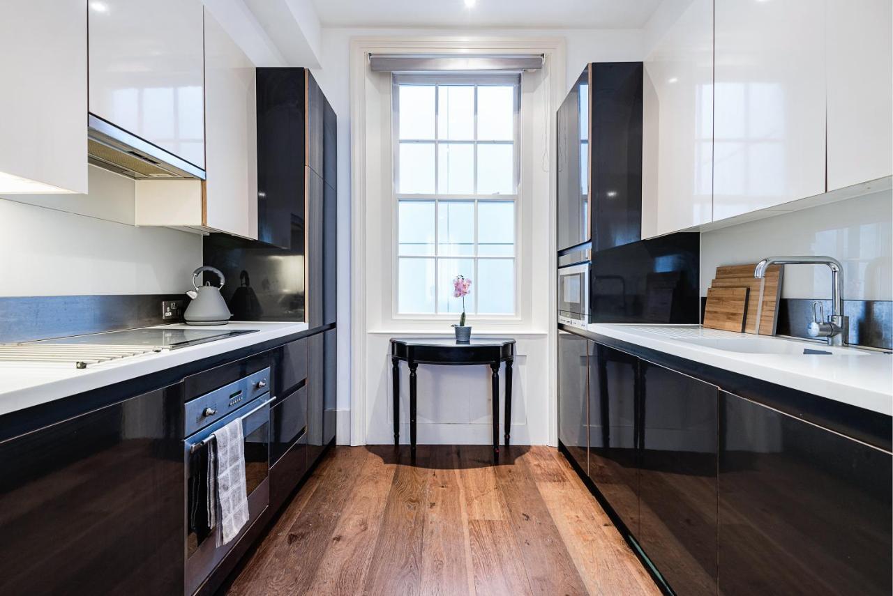 Modern Mayfair Apartments ลอนดอน ภายนอก รูปภาพ