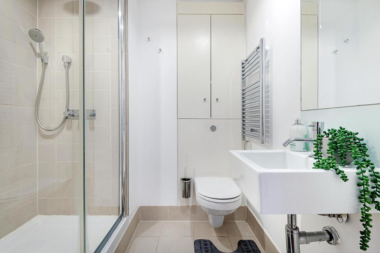 Modern Mayfair Apartments ลอนดอน ภายนอก รูปภาพ