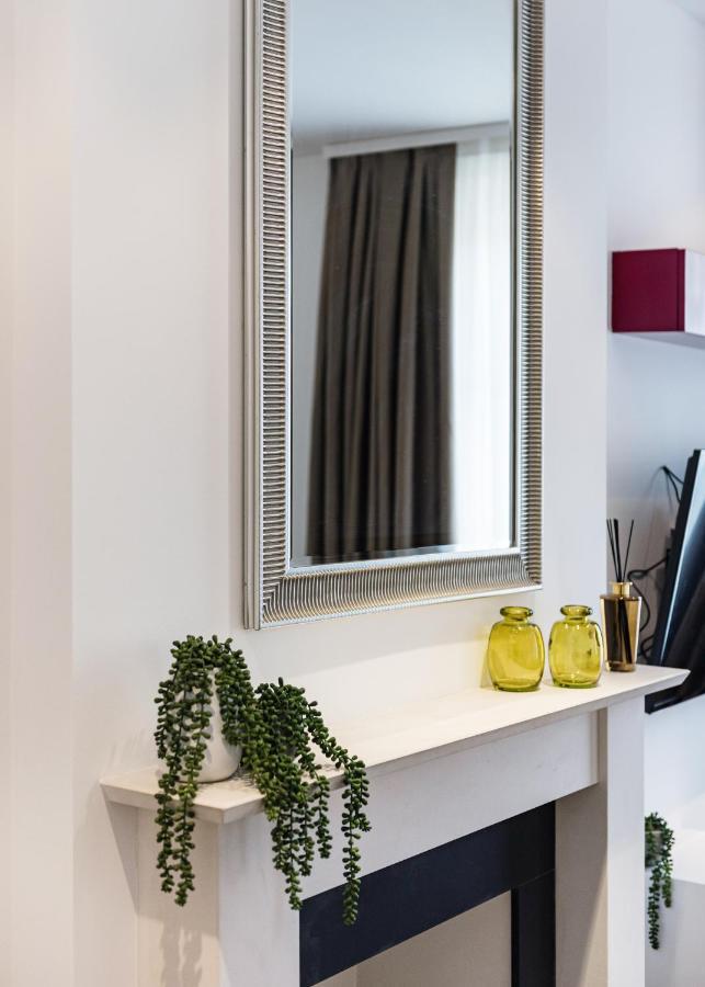 Modern Mayfair Apartments ลอนดอน ภายนอก รูปภาพ